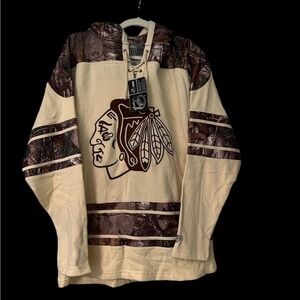 NHL BlackHawk Hoodie Size Médium NWT